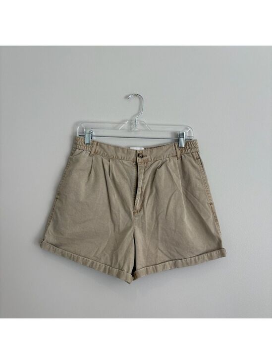 BDG Pants - BDG Beige Casual Shorts